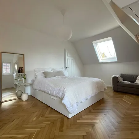 Moderners Mit Eigenem Bad- Ideal Fuer Messegaeste Nahe Hannover